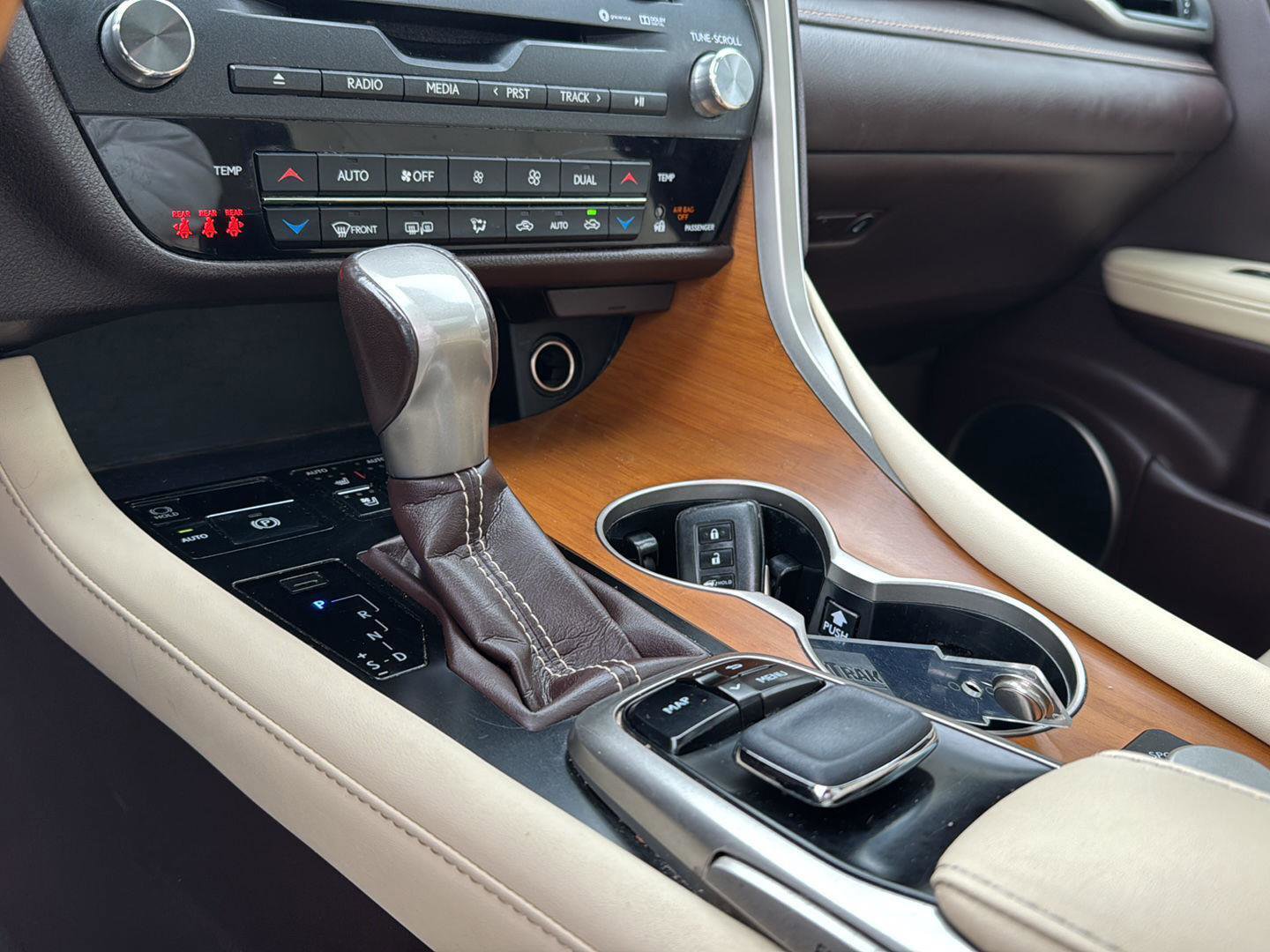 Used 2019 Lexus RX 350 Premium image 25