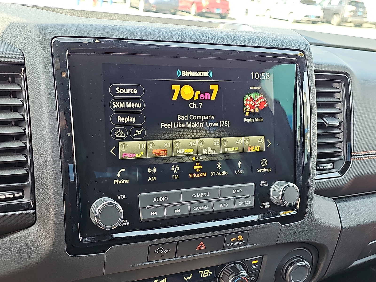 Used 2024 Nissan Frontier PRO-4X w/ Off-Road Protection Package image 17