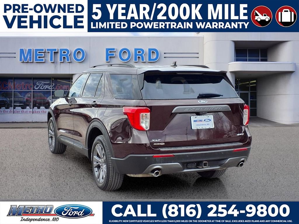 Used 2022 Ford Explorer XLT w/ Equipment Group 202A image 6