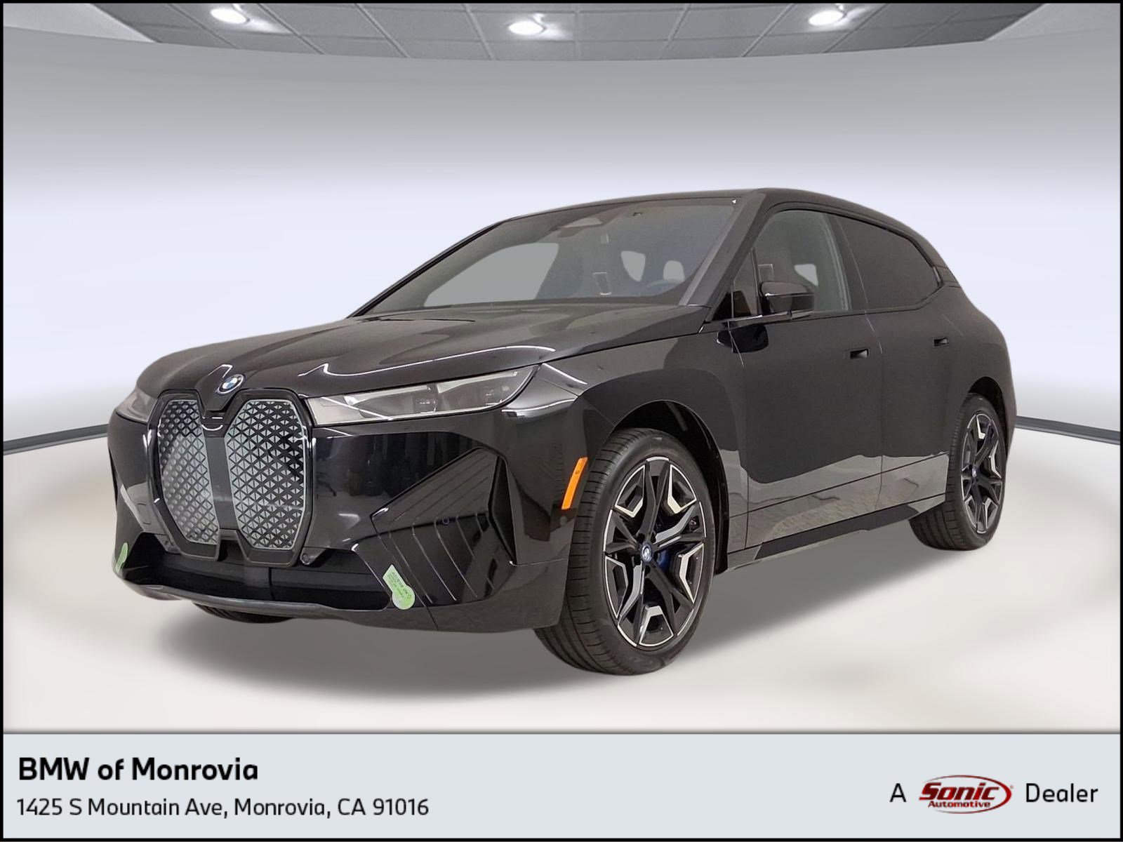 Certified 2023 BMW iX xDrive50 w/ Sport Package image 1