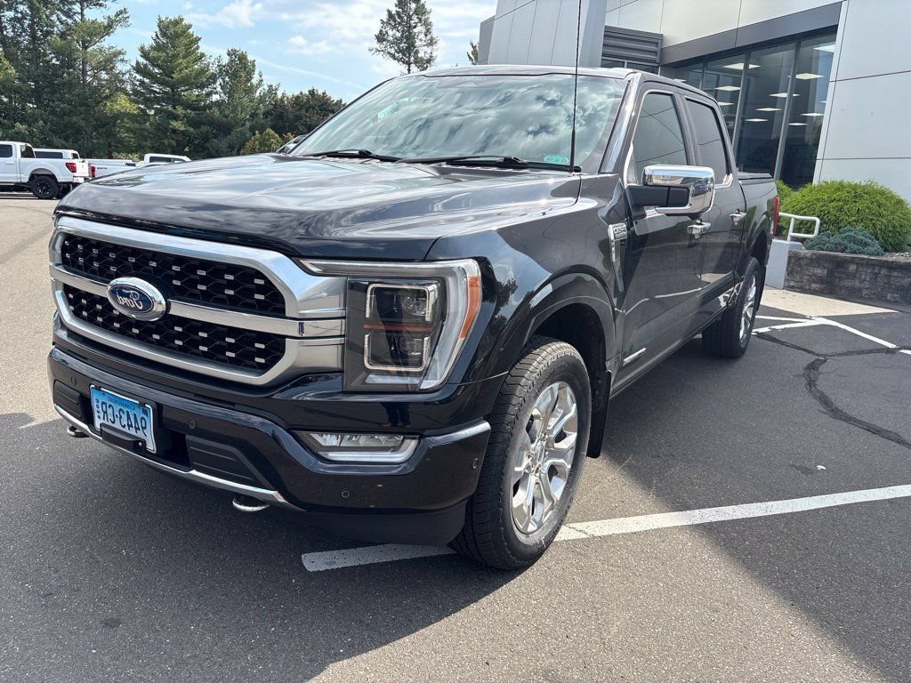 Used 2022 Ford F150 Platinum w/ Equipment Group 701A High AWD/4WD image 3