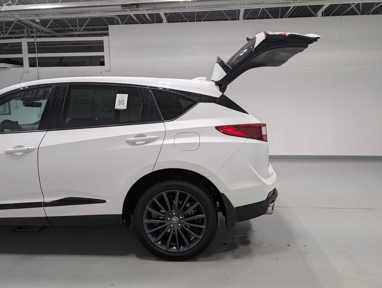 Certified 2023 Acura RDX w/ Advance Package AWD/4WD image 11