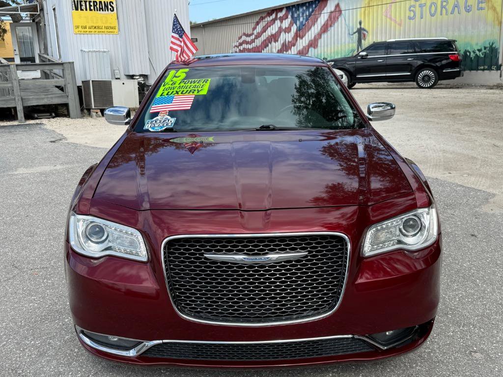 Used 2015 Chrysler 300 C image 2