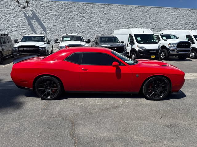 Used 2016 Dodge Challenger SRT Hellcat RWD image 11