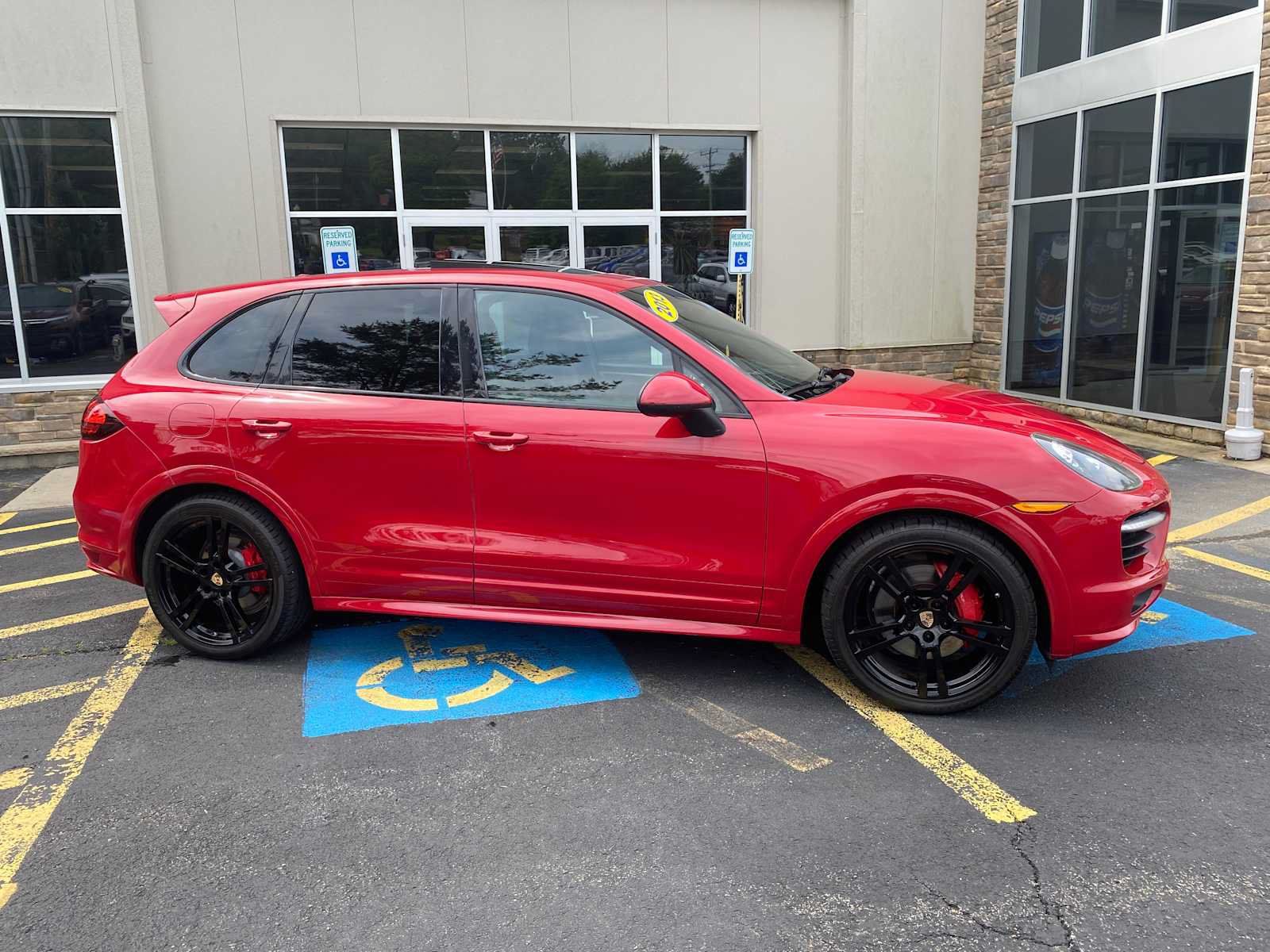 Used 2013 Porsche Cayenne GTS AWD/4WD image 14