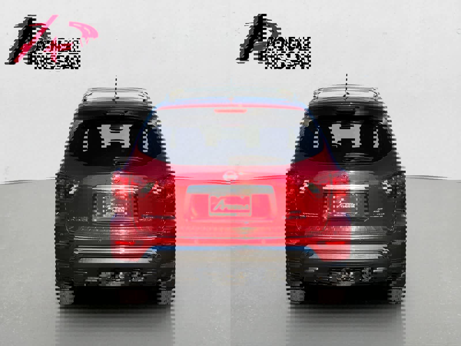 Used 2018 Nissan Pathfinder Platinum image 6