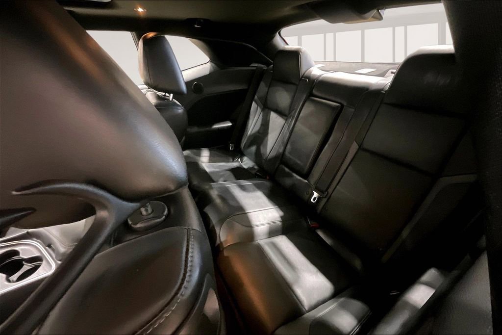 Used 2017 Dodge Challenger R/T Plus image 26