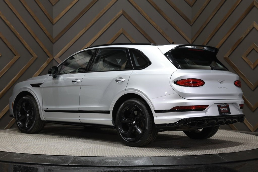 Used 2022 Bentley Bentayga S V8 image 2