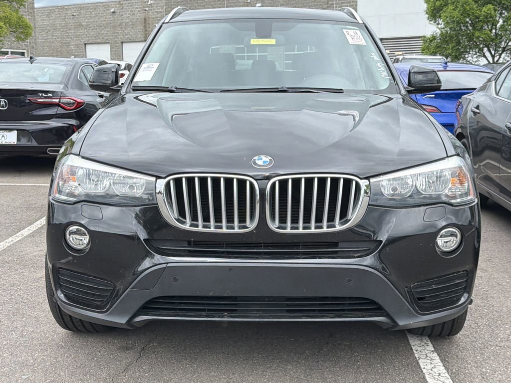 Used 2017 BMW X3 xDrive28i image 2