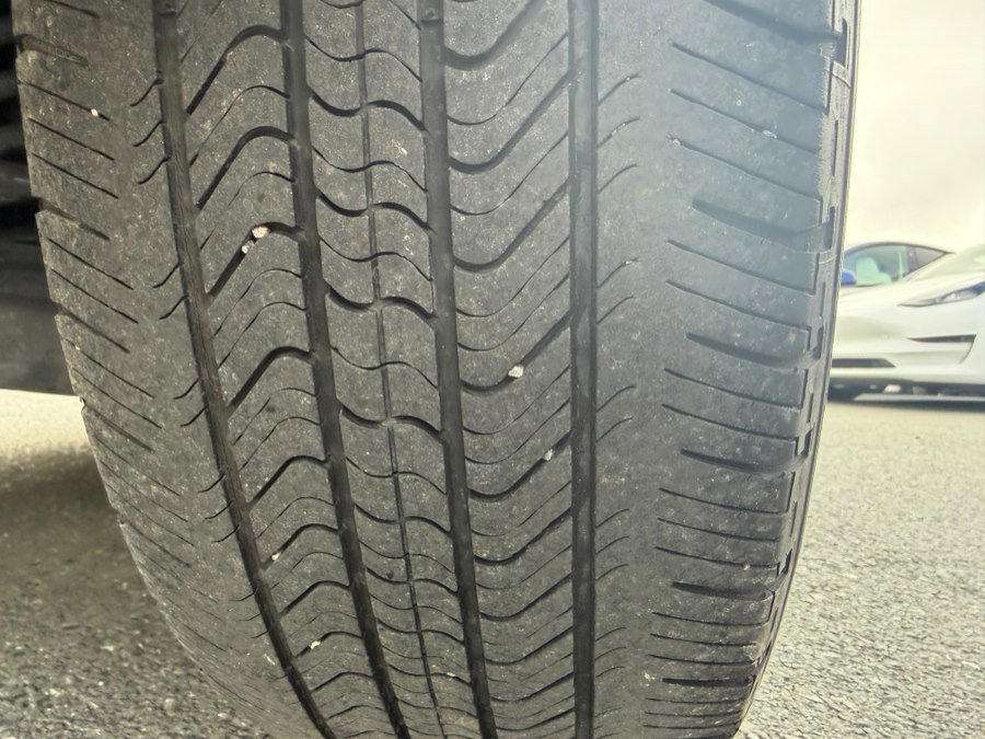 Used 2020 Kia Niro EX w/ Cold Weather Package image 53