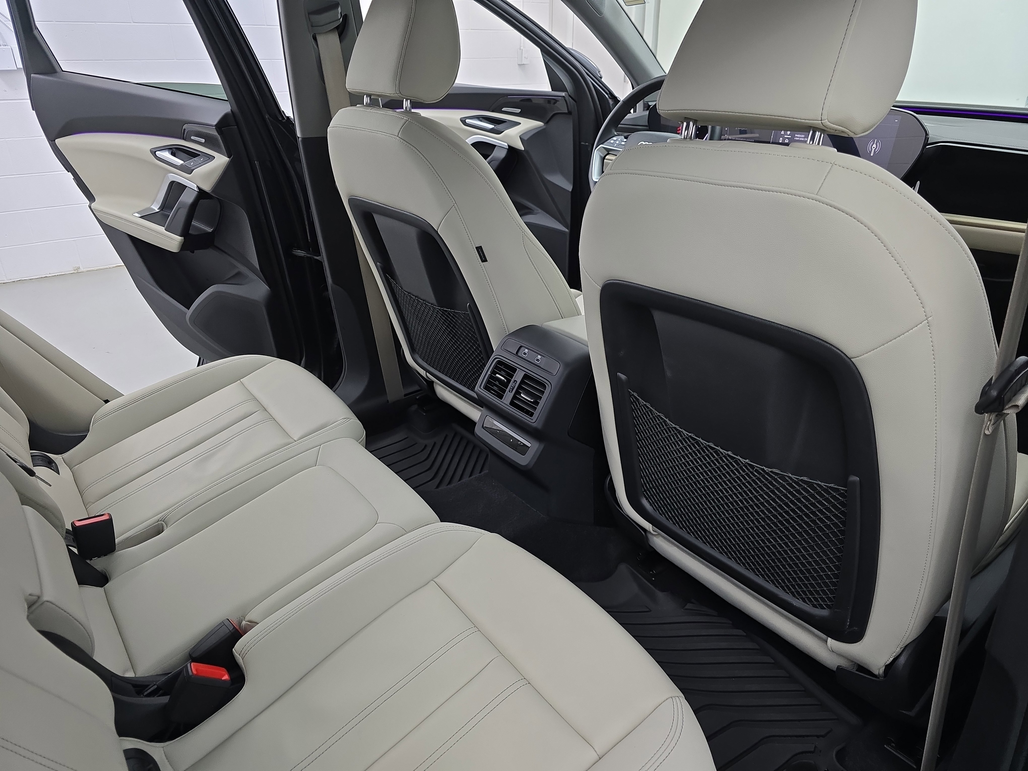 Used 2025 Audi Q5 Premium w/ Premium Plus AWD/4WD image 11
