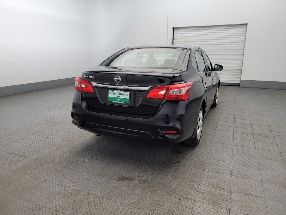 Used 2017 Nissan Sentra S image 7