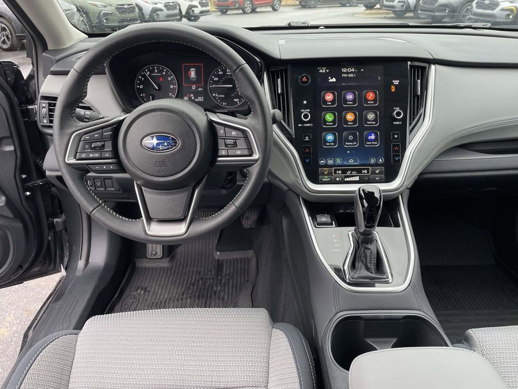 Used 2025 Subaru Outback Premium w/ Popular Package #1 image 4