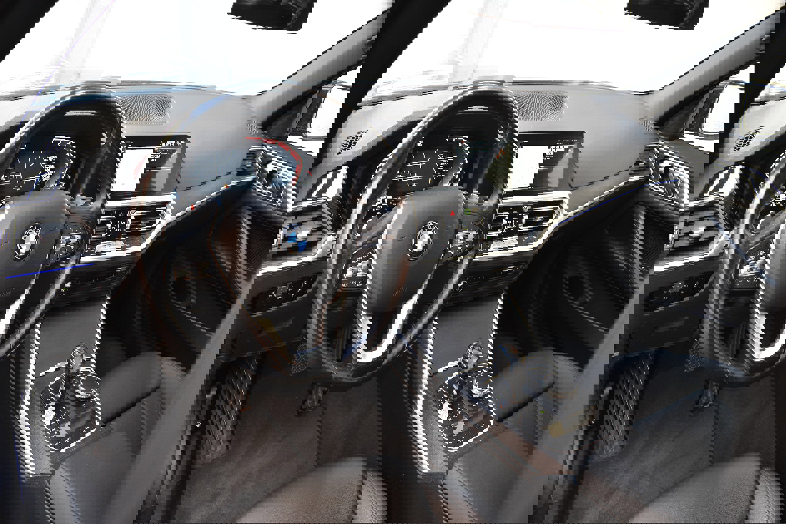 Used 2021 BMW 430i Convertible w/ Convenience Package (ZC2) image 28