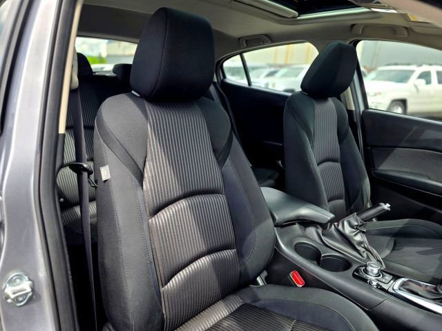 Used 2016 MAZDA MAZDA3 i Touring w/ Popular Equipment Package FWD image 31