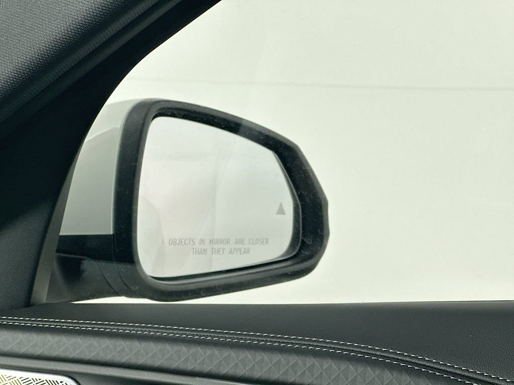 Used 2025 BMW X2 xDrive28i w/ Technology Package image 22