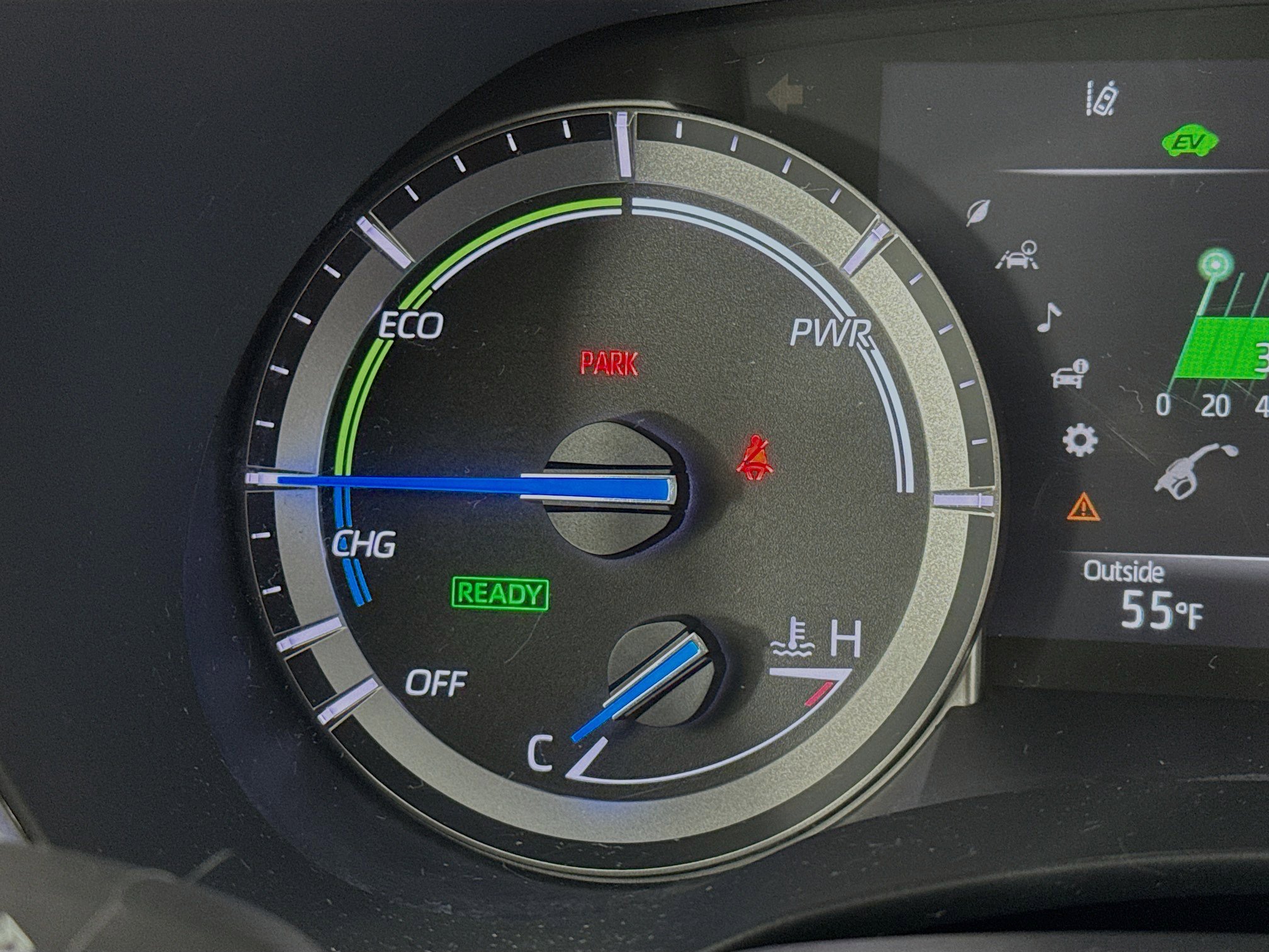 Used 2022 Toyota Highlander XLE image 12