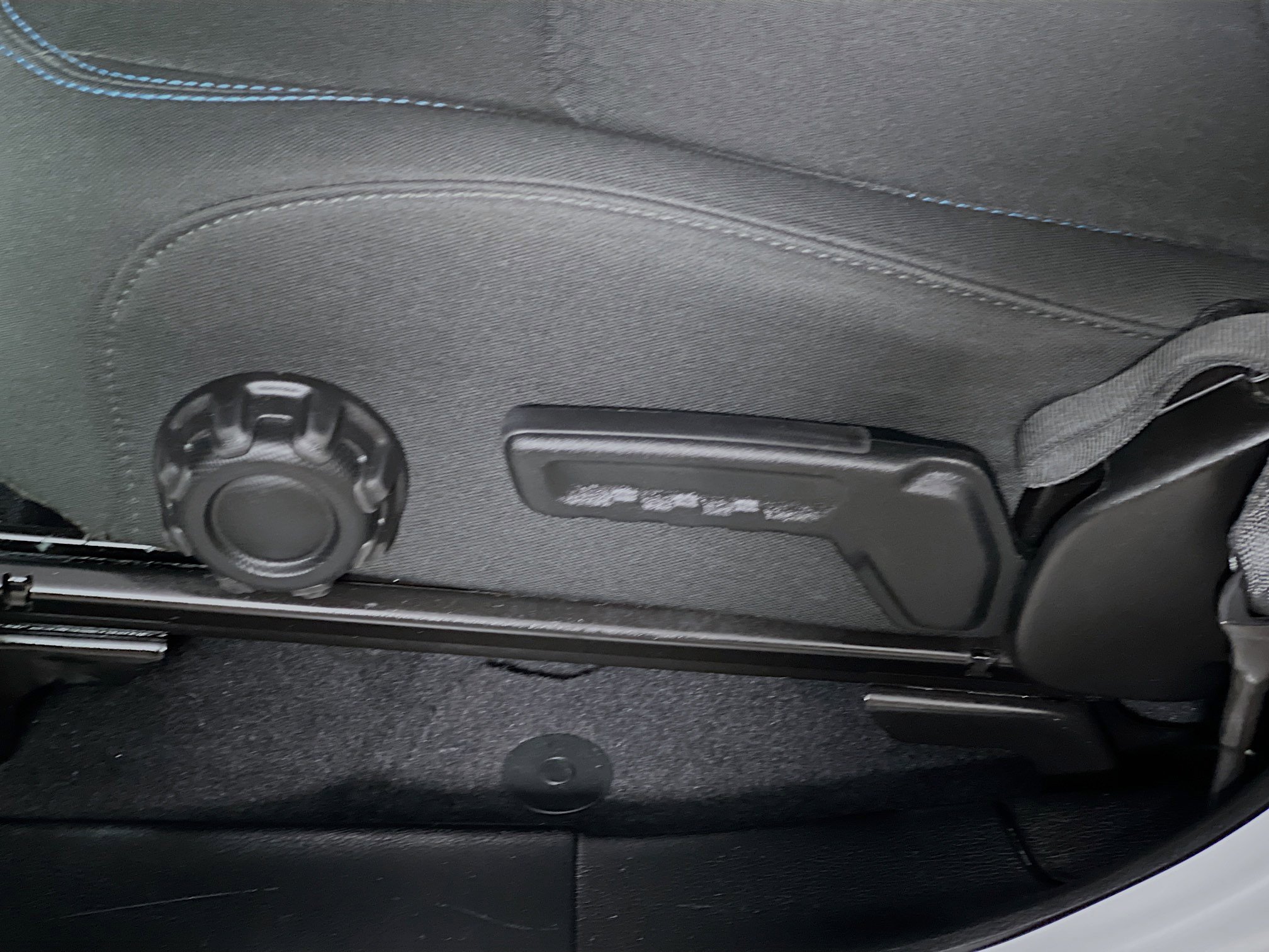 Used 2025 Jeep Wrangler Unlimited Rubicon 4xe w/ Safety Group image 16