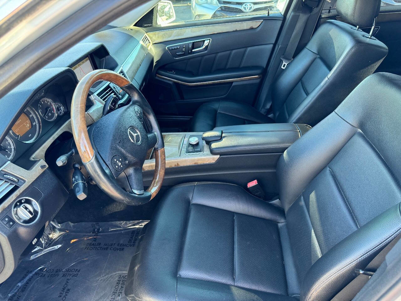 Used 2011 Mercedes-Benz E 350 Sedan image 13