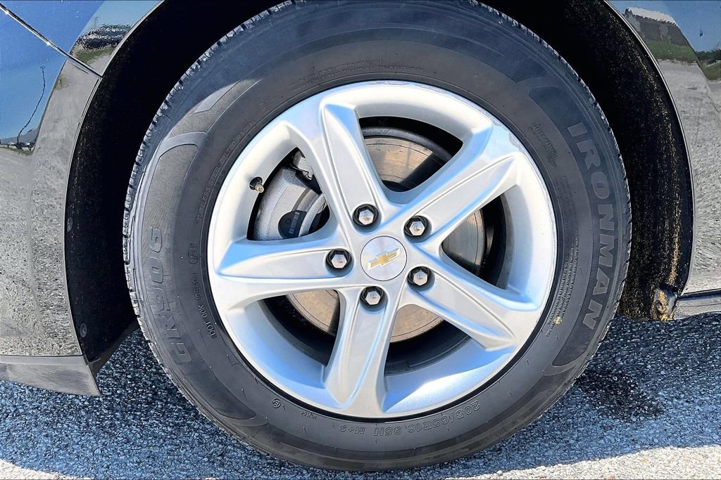 Used 2024 Chevrolet Malibu LS FWD image 8