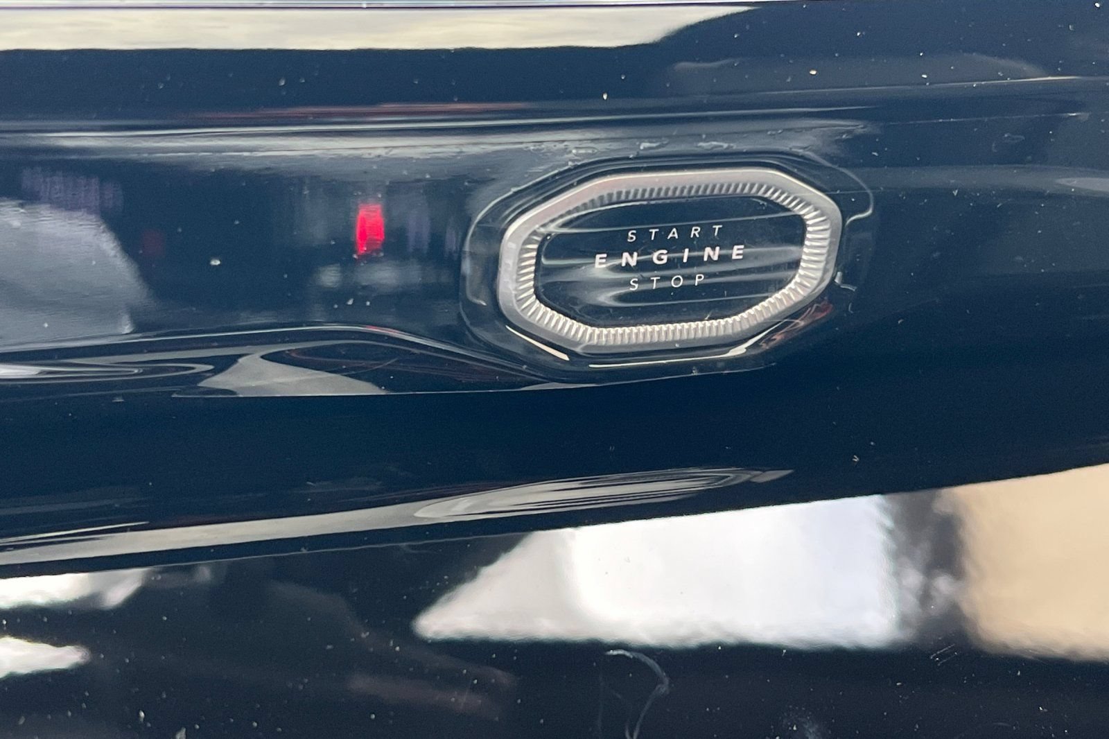 New 2026 Jeep Grand Cherokee Altitude AWD/4WD image 24