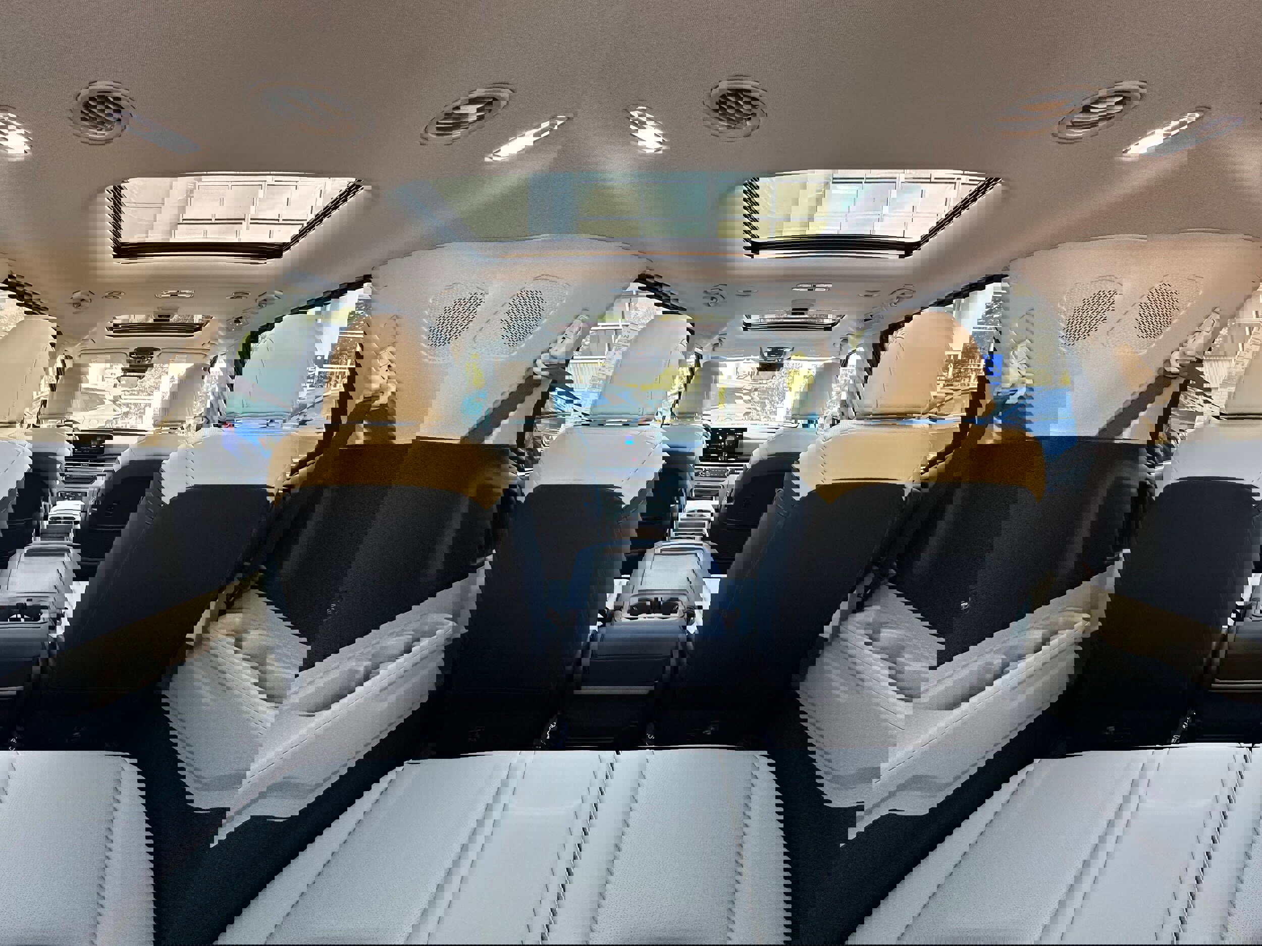 New 2026 Kia Carnival SX image 13