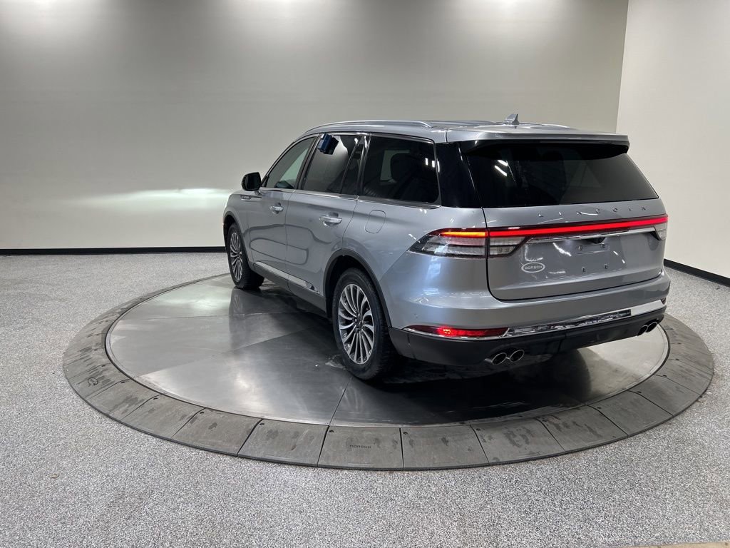 Certified 2020 Lincoln Aviator Reserve w/ Elements Package Plus image 8