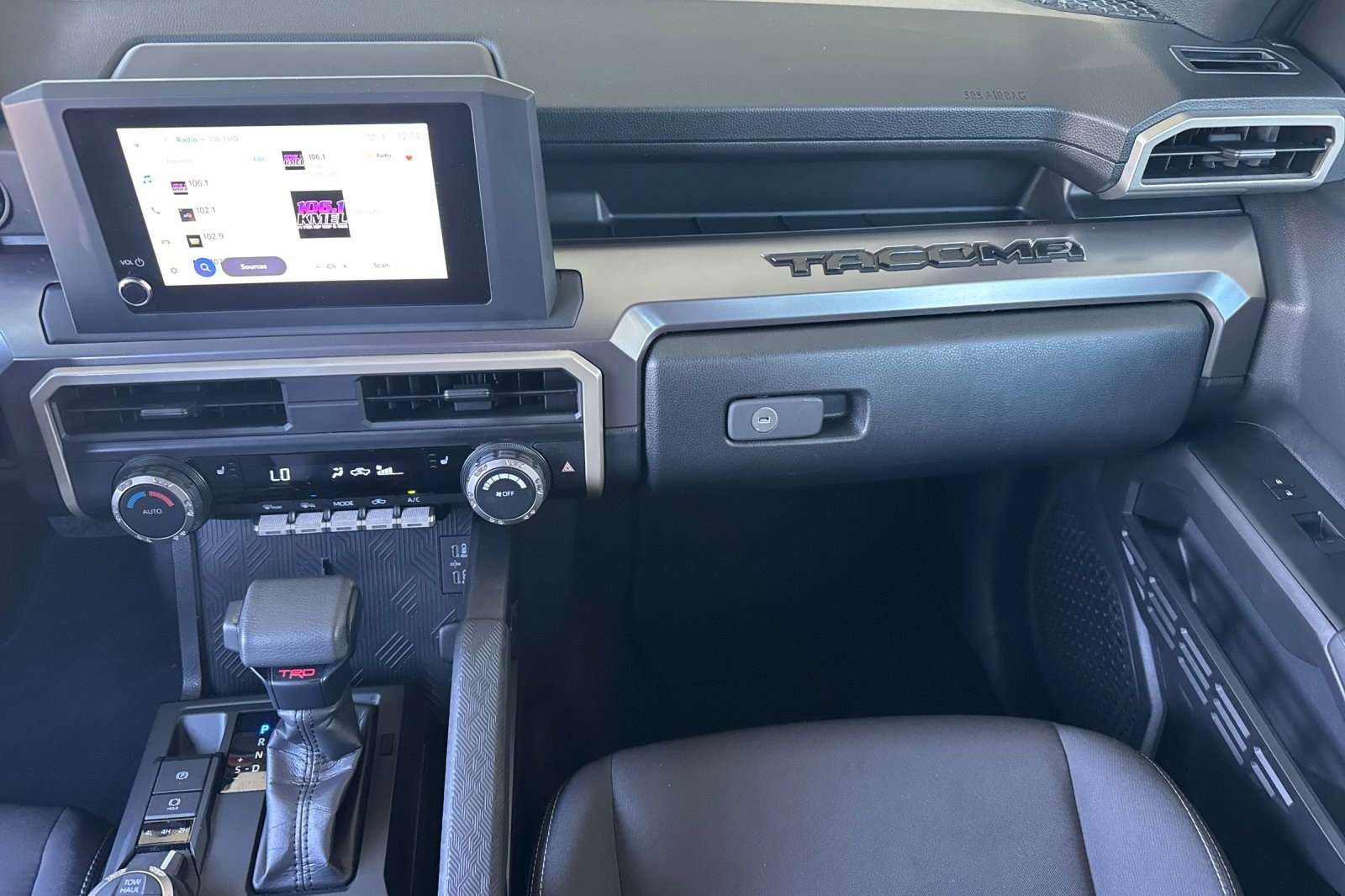 Used 2026 Toyota Tacoma TRD Off-Road AWD/4WD image 30