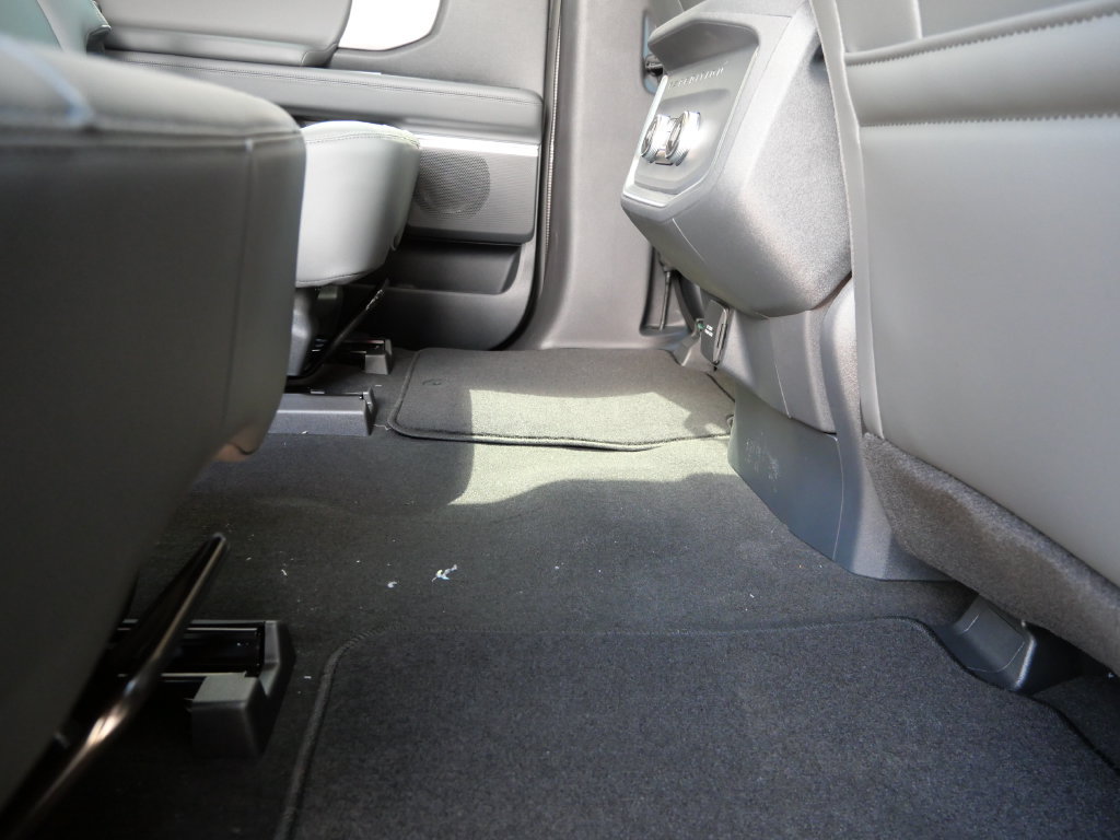 New 2027 Ford Expedition Active AWD/4WD image 12