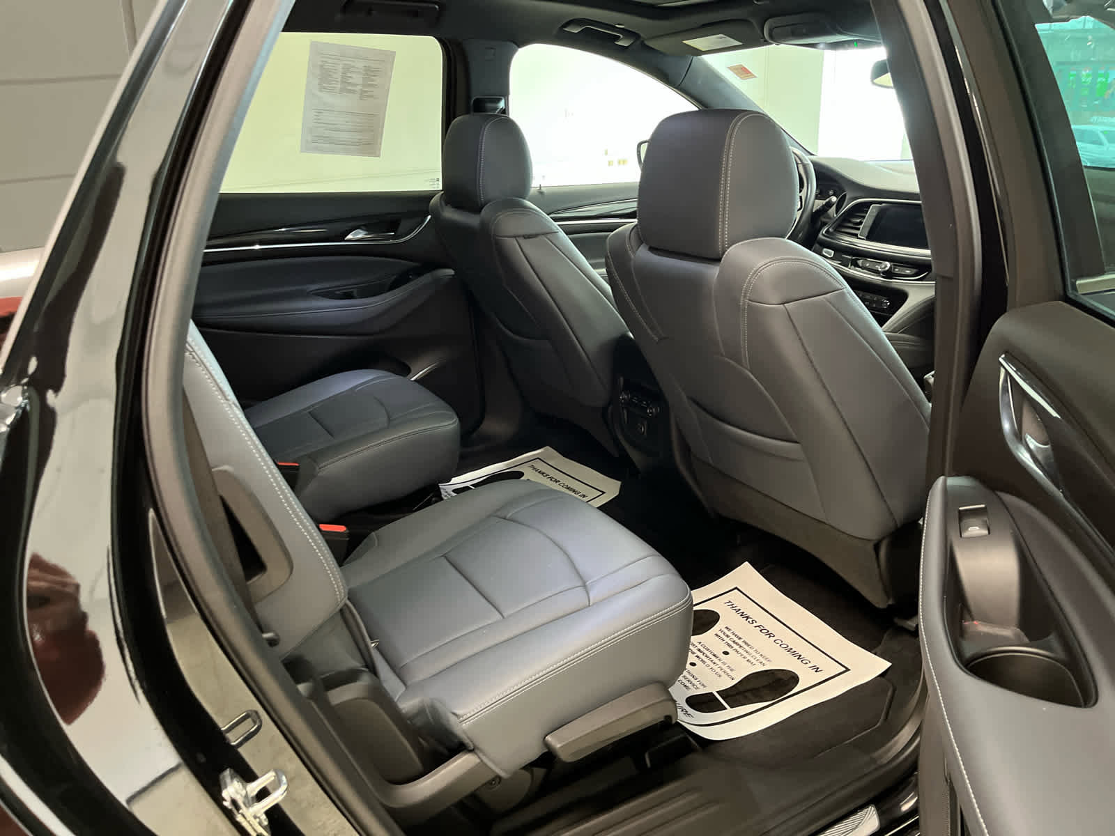 Used 2023 Buick Enclave Essence w/ Experience Buick Package image 21