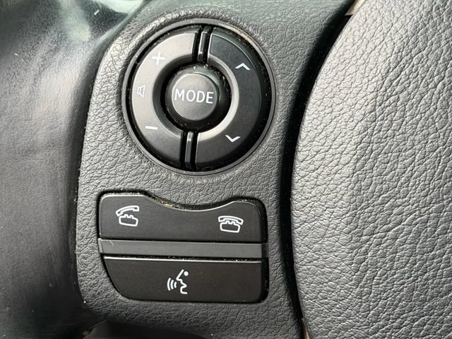 Used 2016 Lexus IS 200t w/ Premium Package RWD image 27