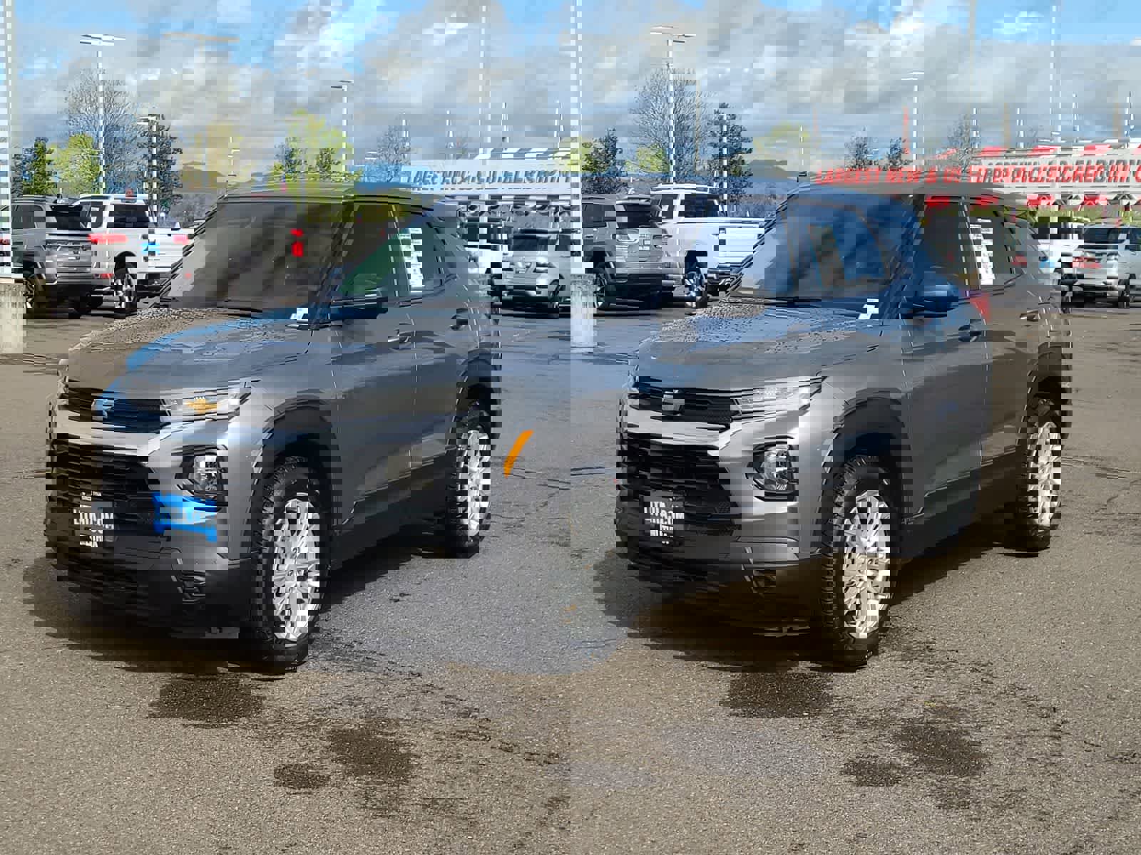 Used 2021 Chevrolet TrailBlazer LS FWD image 1