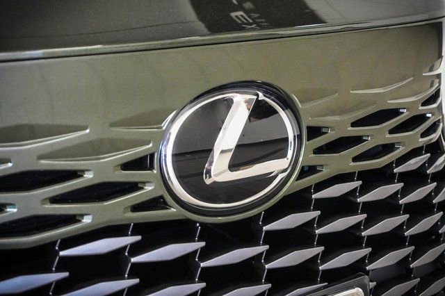 Used 2023 Lexus RX 350 FWD w/ Accessory Package (Z1) image 28