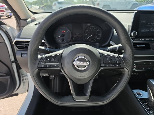 Certified 2025 Nissan Altima 2.5 S FWD image 28