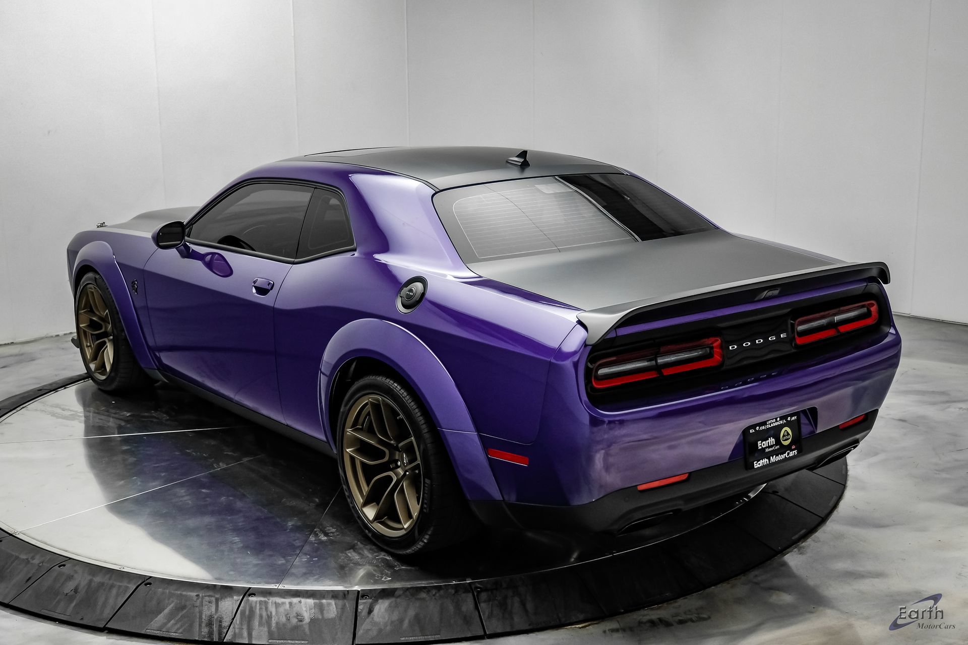 Used 2023 Dodge Challenger SRT Hellcat RWD image 14