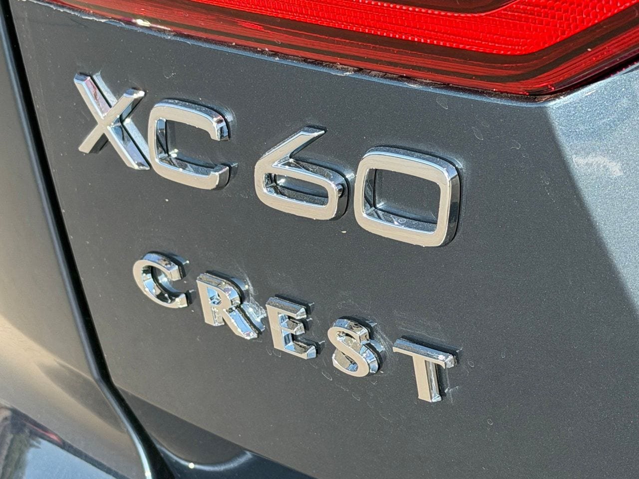 New 2027 Volvo XC60 B5 Plus AWD/4WD image 7