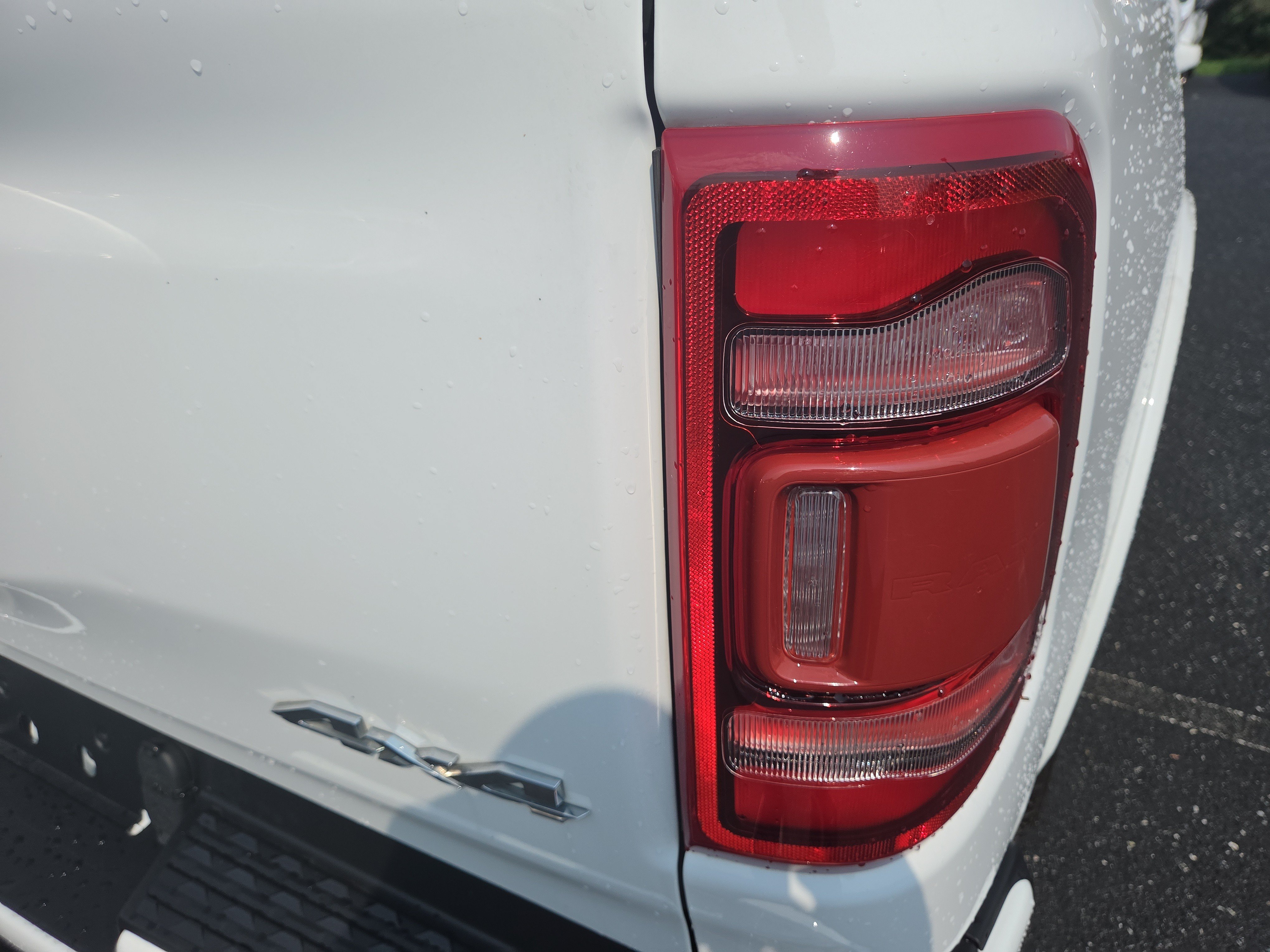 Used 2023 RAM 1500 Limited w/ Body Color Bumper Group AWD/4WD image 14