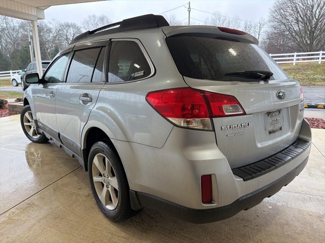 Used 2013 Subaru Outback 2.5i Premium w/ Popular Pkg 1B image 6
