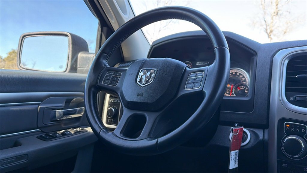 Used 2018 RAM 1500 Lone Star image 38