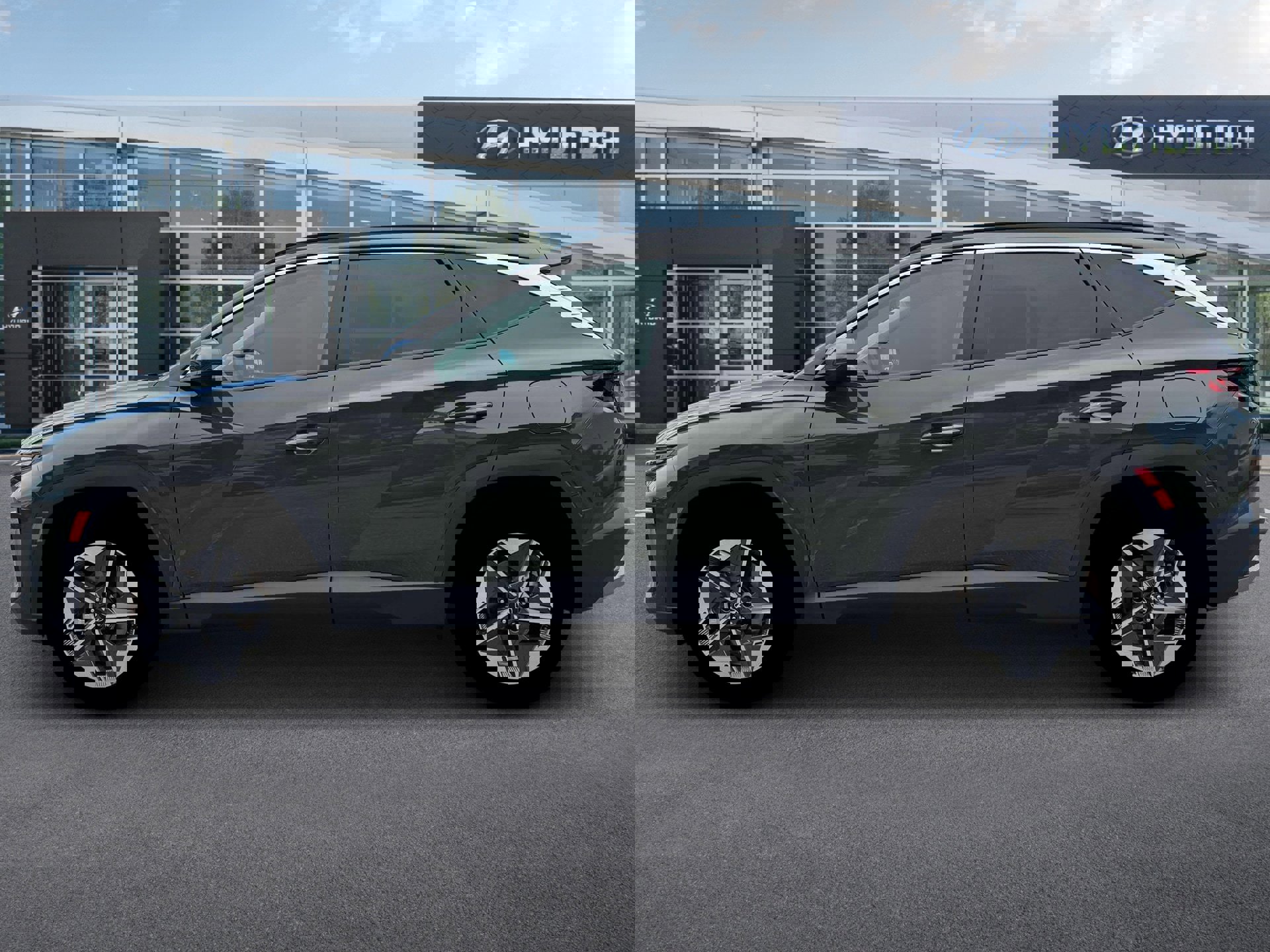 New 2026 Hyundai Tucson SEL image 3