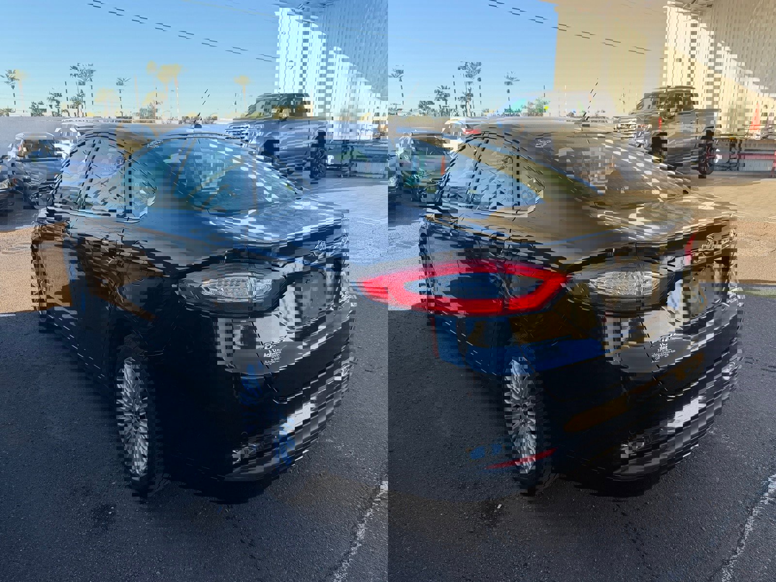 Used 2014 Ford Fusion SE image 3