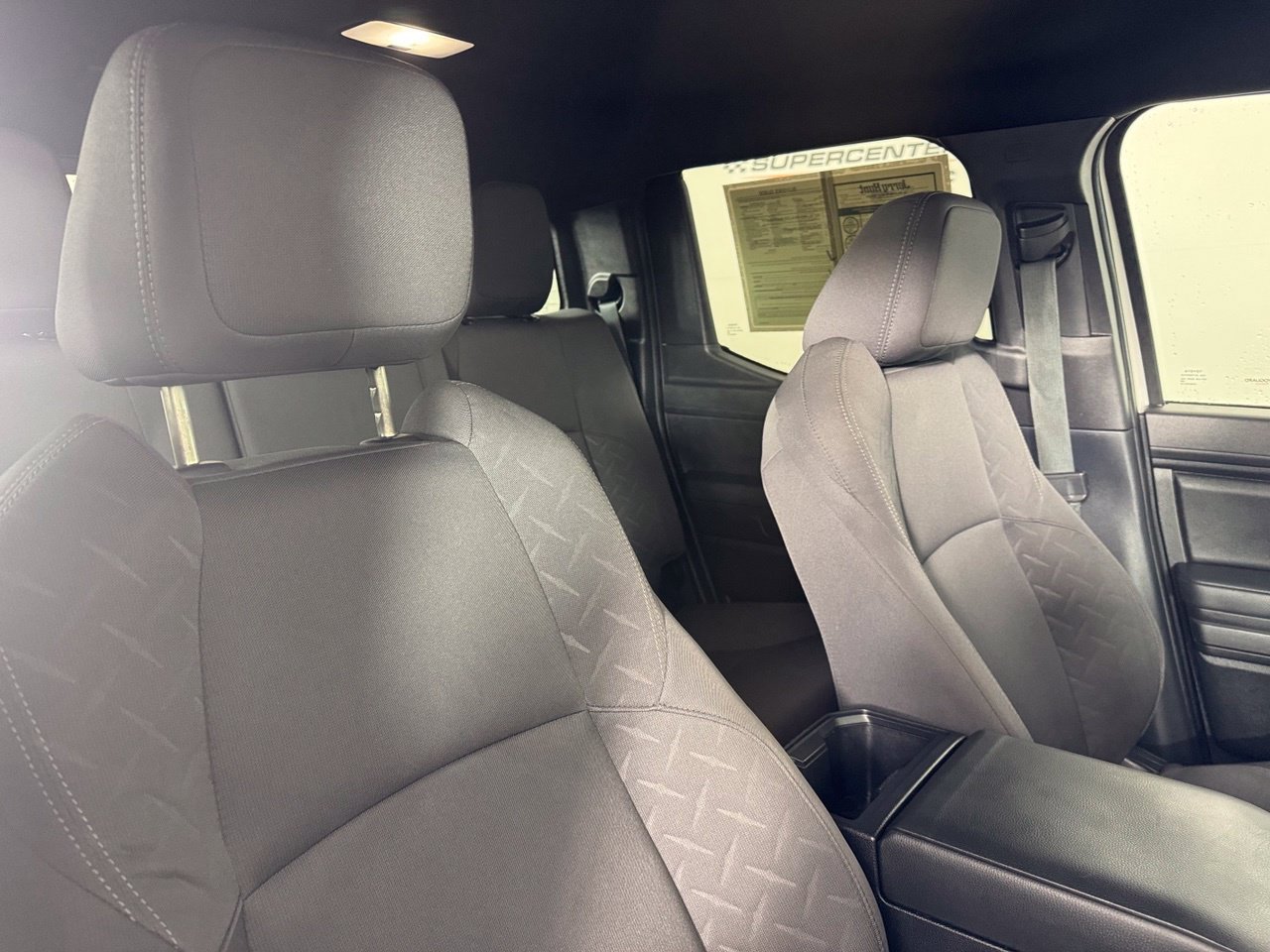 Used 2024 Toyota Tacoma SR5 AWD/4WD image 33
