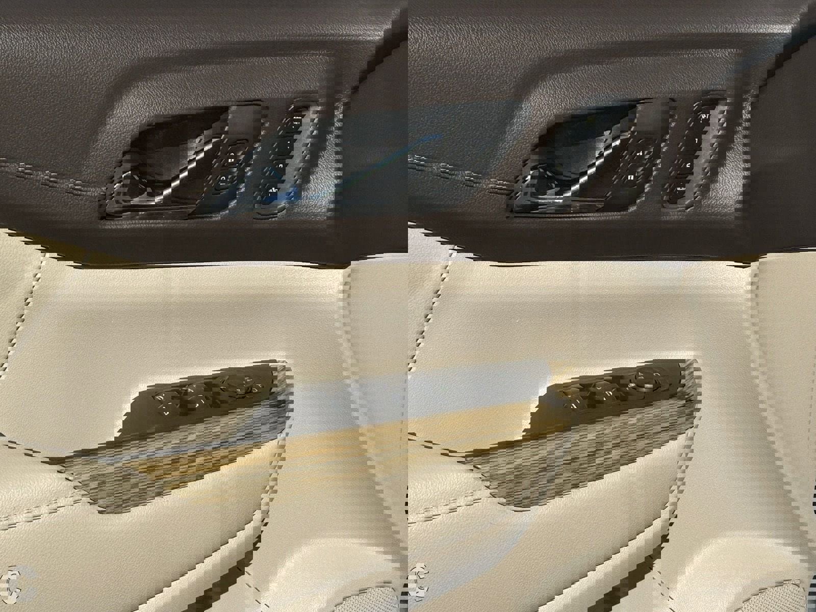 Used 2019 GMC Acadia Denali w/ Technology Package FWD image 17