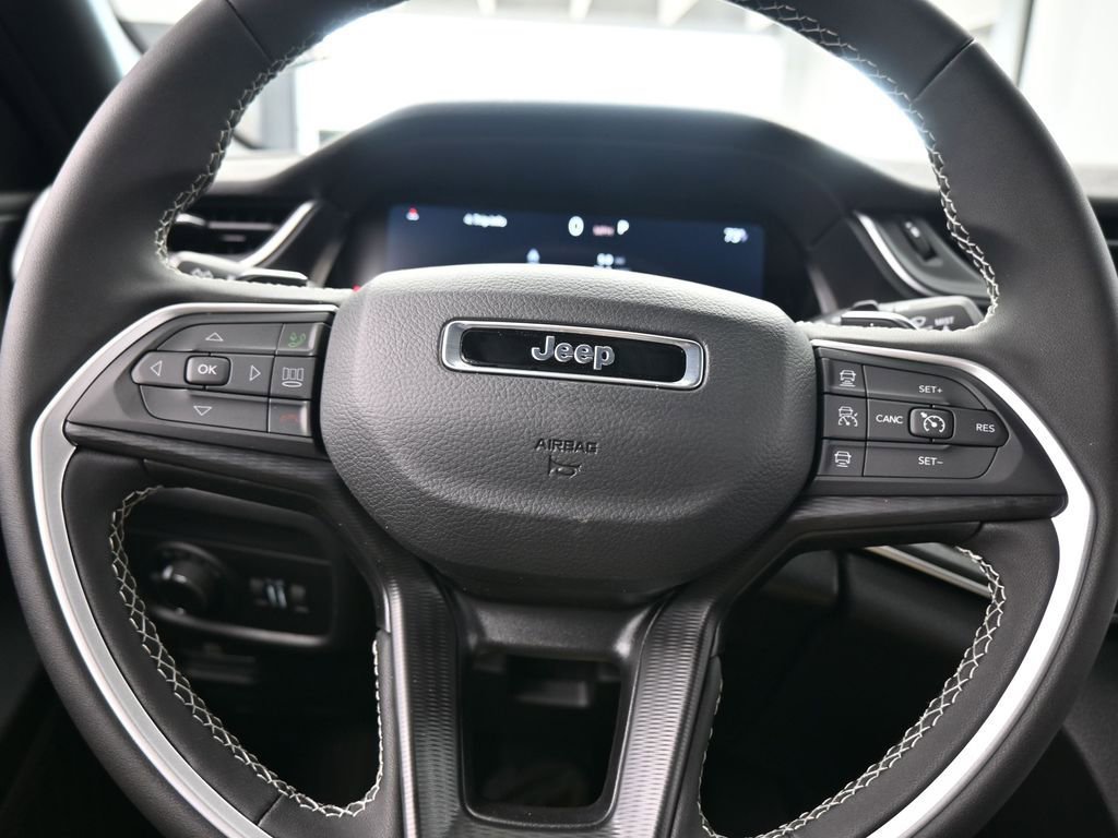 New 2026 Jeep Grand Cherokee L Laredo RWD image 24