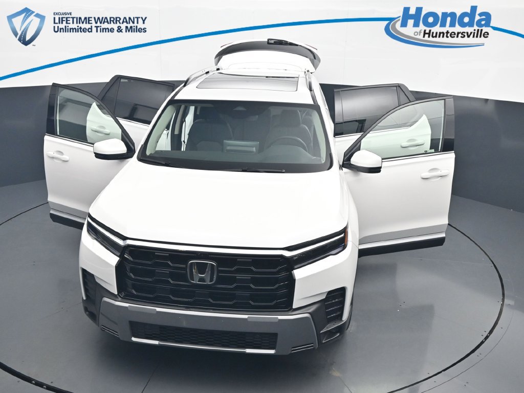 New 2026 Honda Pilot Touring image 68