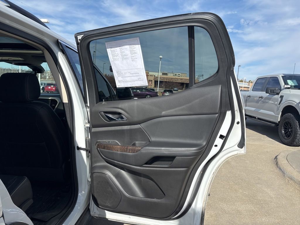 Used 2020 GMC Acadia Denali w/ Trailering Package image 30