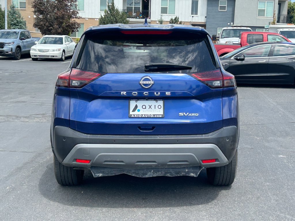 Used 2023 Nissan Rogue SV AWD/4WD image 5