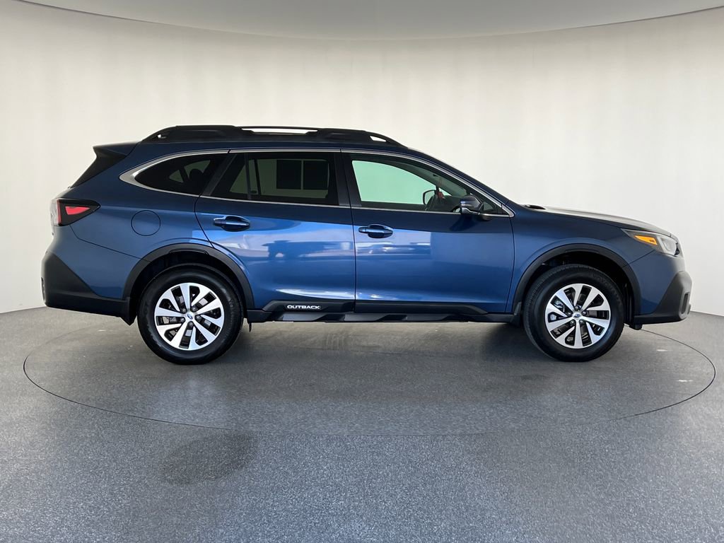 Used 2020 Subaru Outback Premium image 8