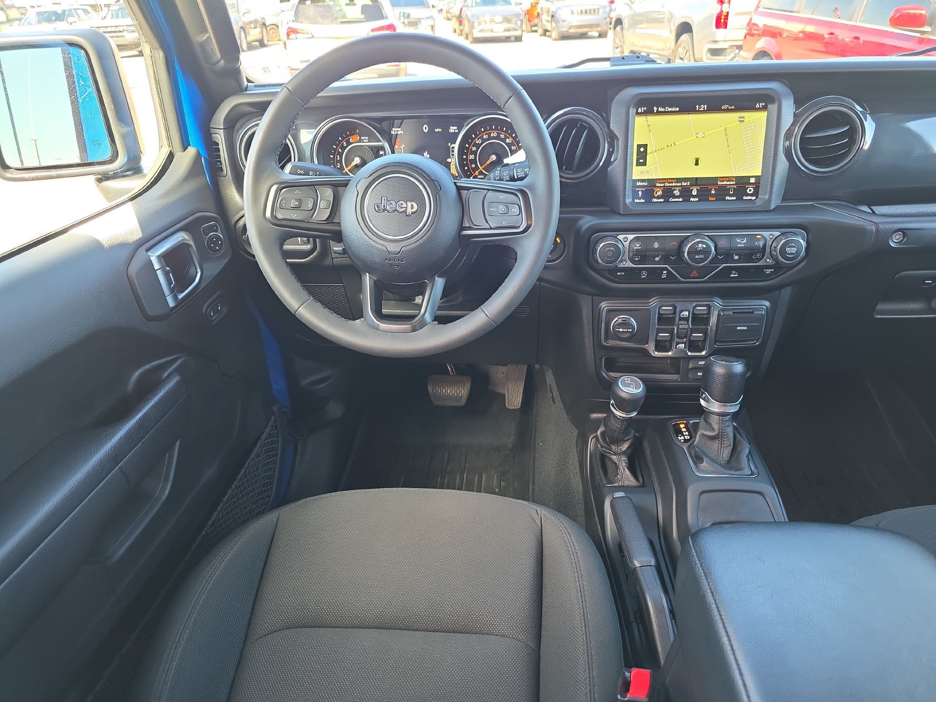 Used 2023 Jeep Wrangler Unlimited Sport AWD/4WD image 13