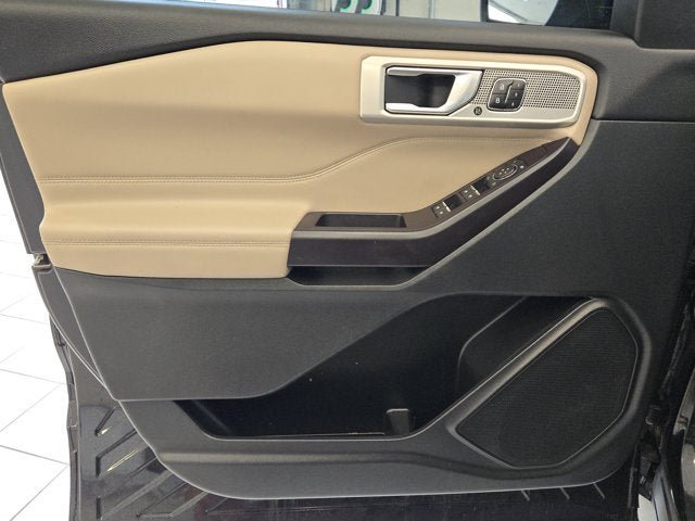 Used 2020 Ford Explorer Limited AWD/4WD image 19